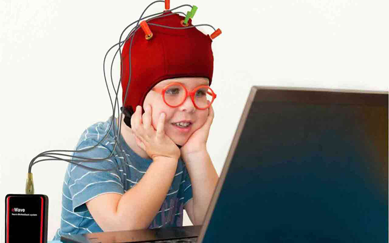 درمان تمرکز پایین با نوروفیدبک تبریز