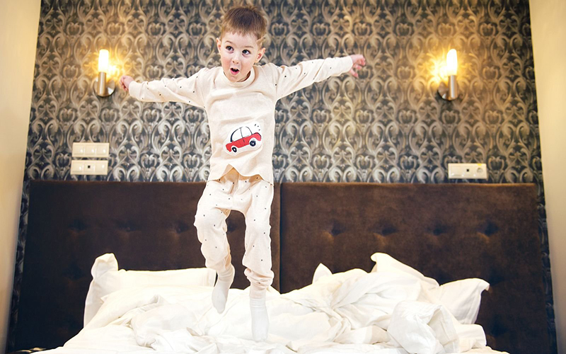 درمان بیش‌فعالی کودک تبریز با برنامه درمانی تخصصی